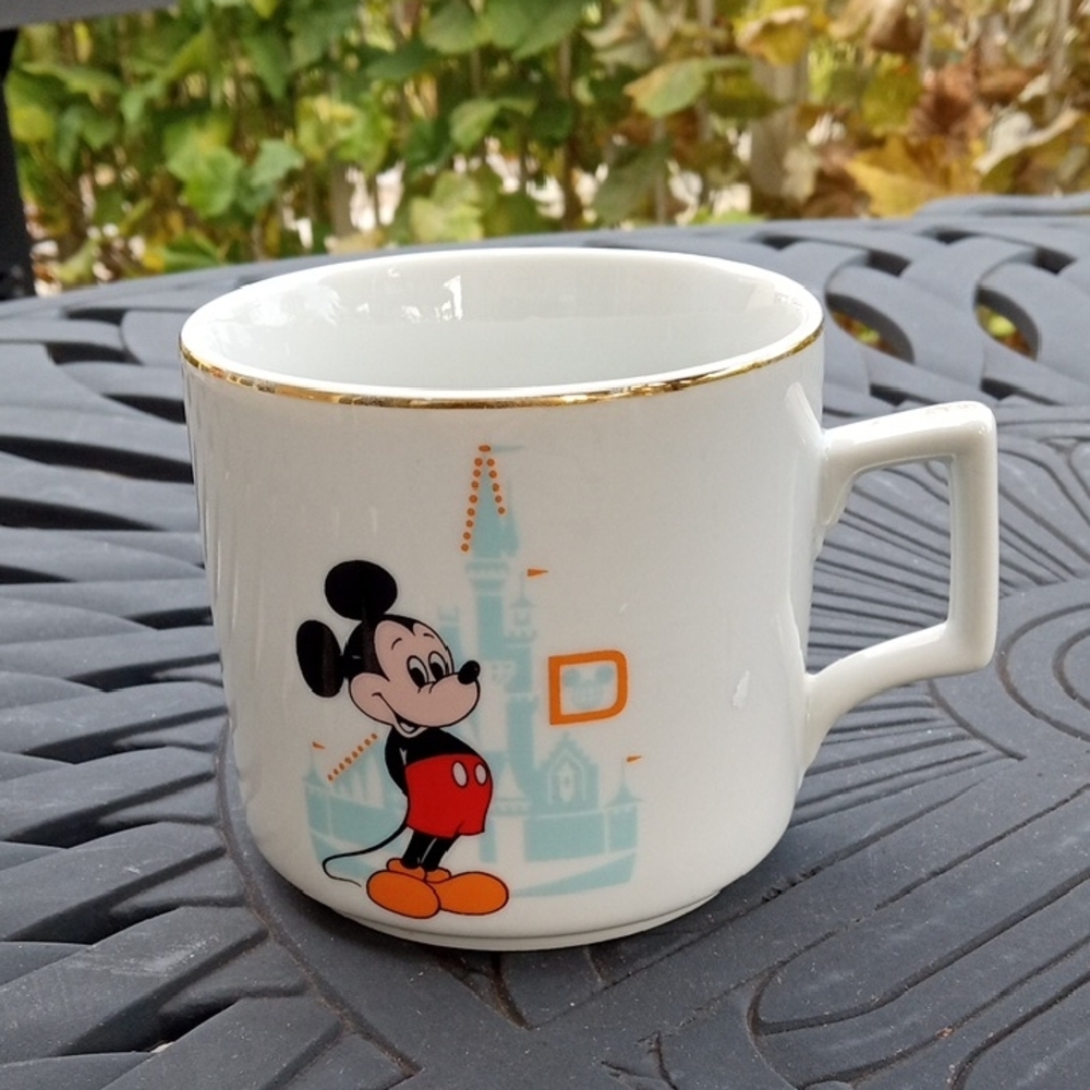 Vintage Walt Disney World Coffee Mug